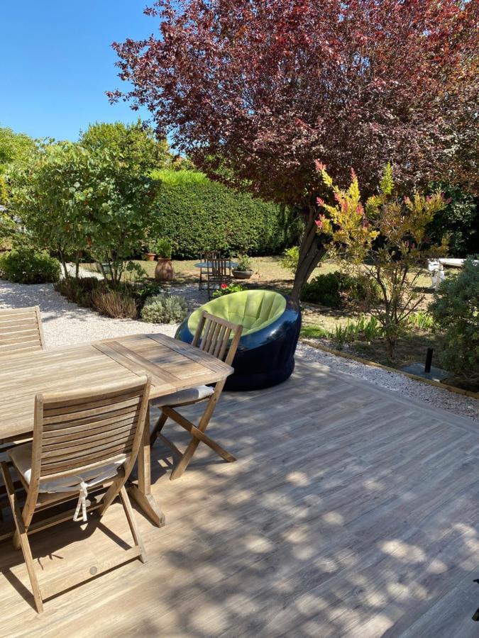 Appartement Rez De Villa Proche Port Et Plages De Sanary Екстериор снимка