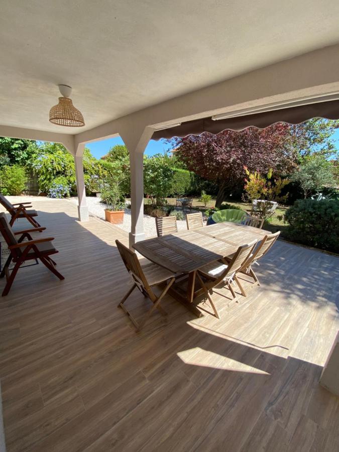 Appartement Rez De Villa Proche Port Et Plages De Sanary Екстериор снимка