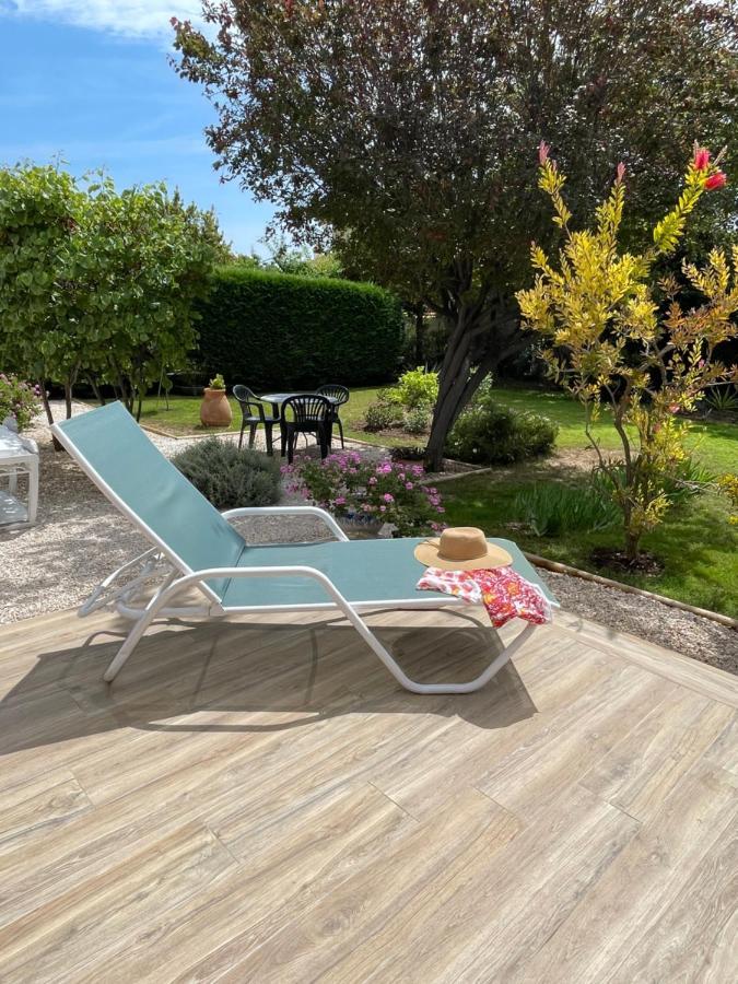 Appartement Rez De Villa Proche Port Et Plages De Sanary Екстериор снимка